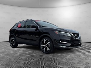 Certified 2021 NISSAN Rogue Sport SL