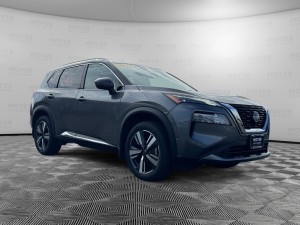 Certified 2023 NISSAN Rogue SL