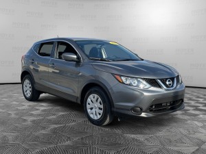 Certified 2017 NISSAN Rogue Sport S