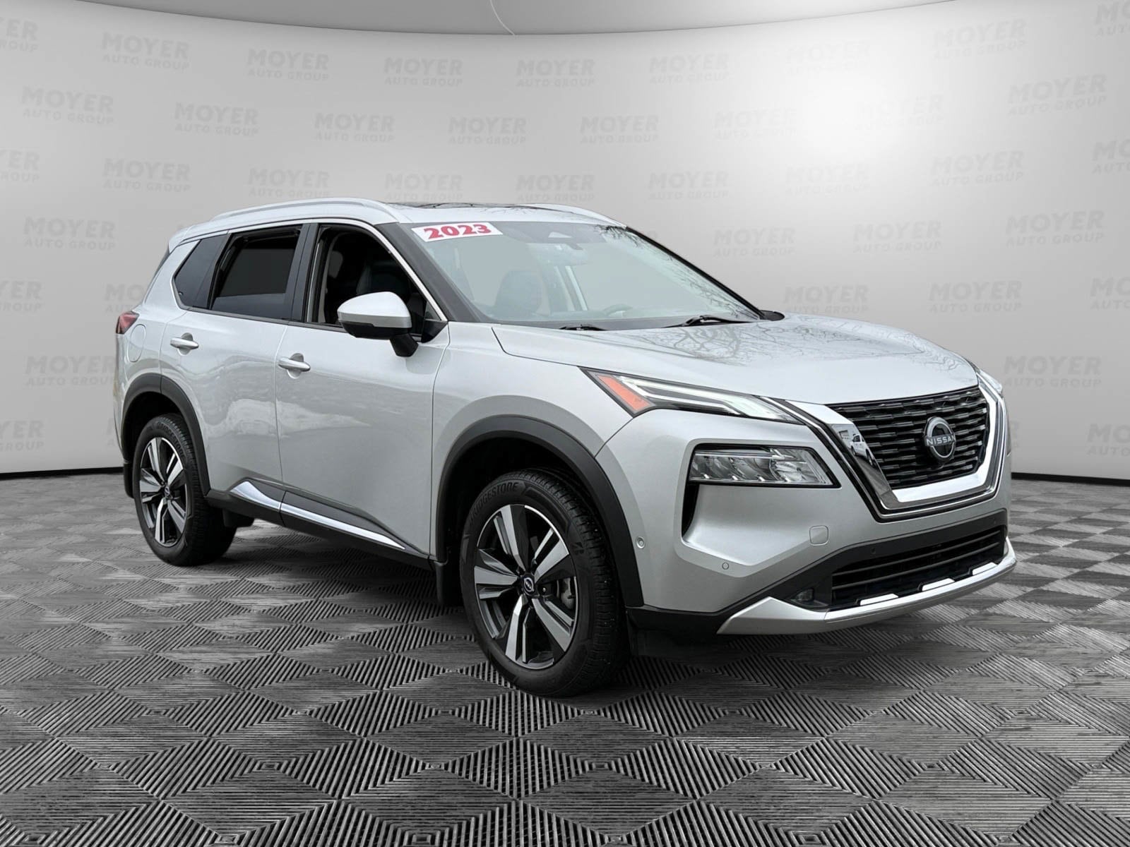 NISSAN
