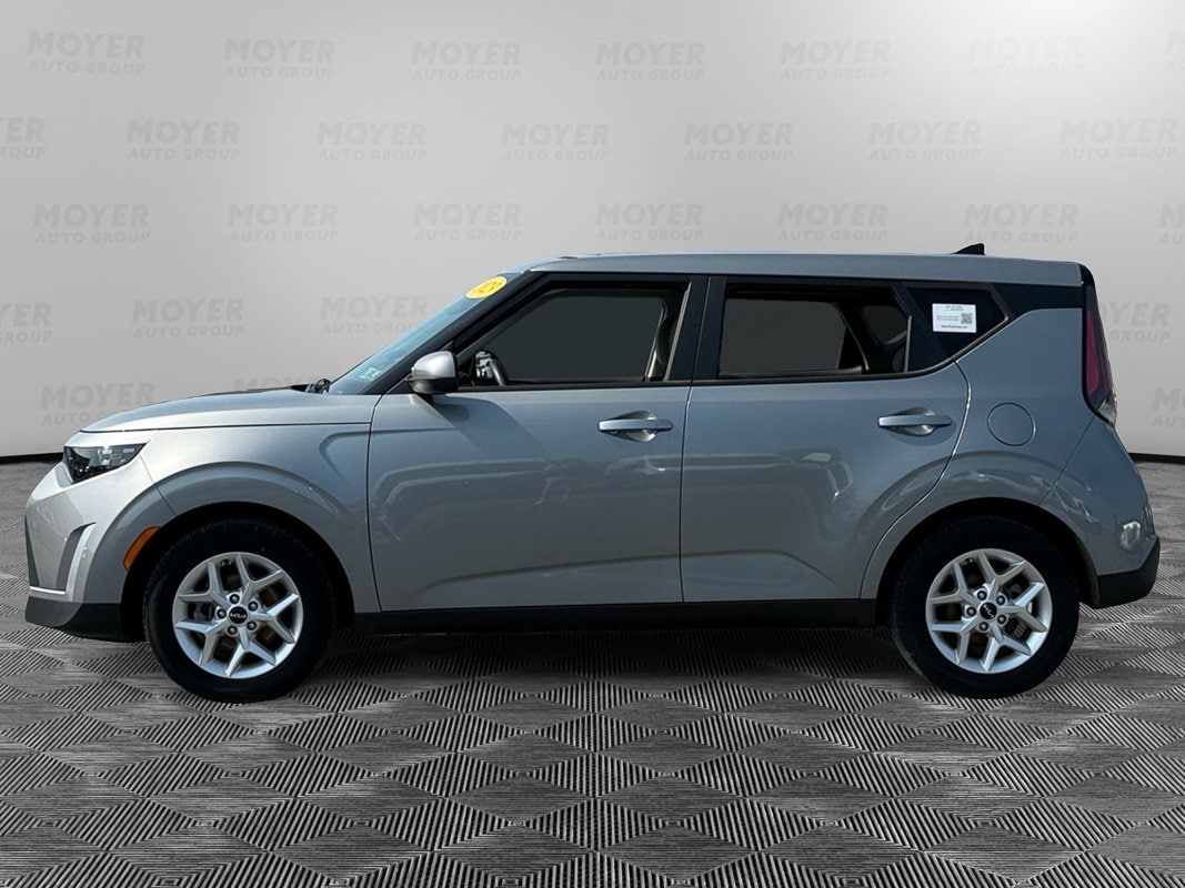 Vehicle Photo